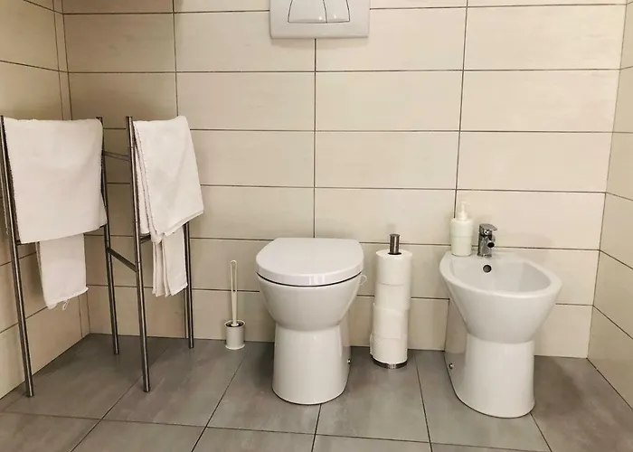 La Dolce With Free Private Parking Apartment *