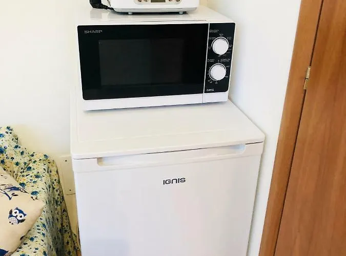 La Dolce With Free Private Parking *