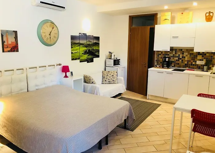 La Dolce With Free Private Parking شقة *