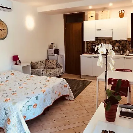 La Dolce With Free Private Parking