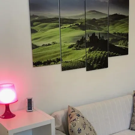 La Dolce With Free Private Parking Apartman Siena